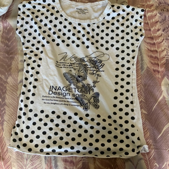 white/yellow t-shirt (+ butterfly’s, rhinestones) - Picture 2 of 2